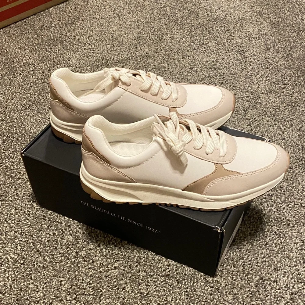 Naturalizer Cream and Tan Athletic Shoes